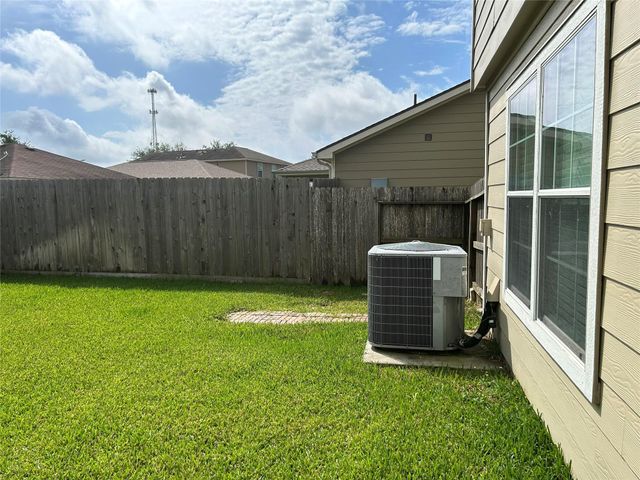 29314 Legends Bluff Drive, Spring, TX 77386