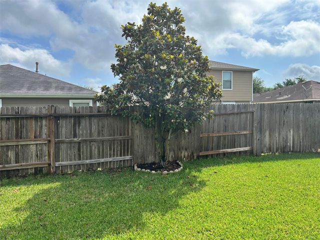 29314 Legends Bluff Drive, Spring, TX 77386
