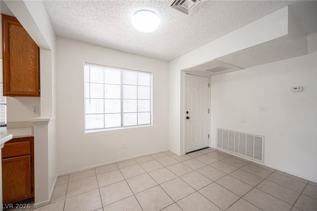 4729 Nara Vista Way 202, Las Vegas, NV 89103