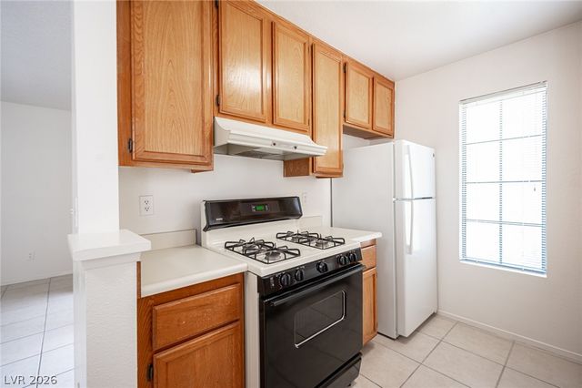 4729 Nara Vista Way 202, Las Vegas, NV 89103