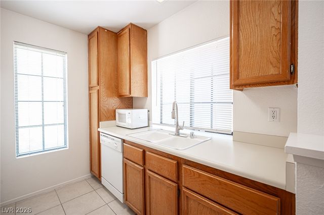4729 Nara Vista Way 202, Las Vegas, NV 89103