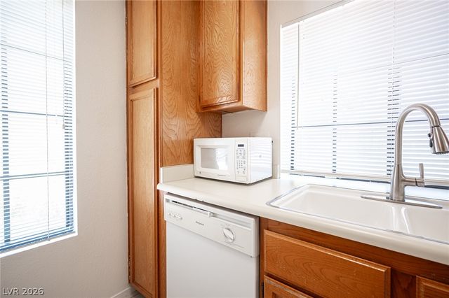4729 Nara Vista Way 202, Las Vegas, NV 89103