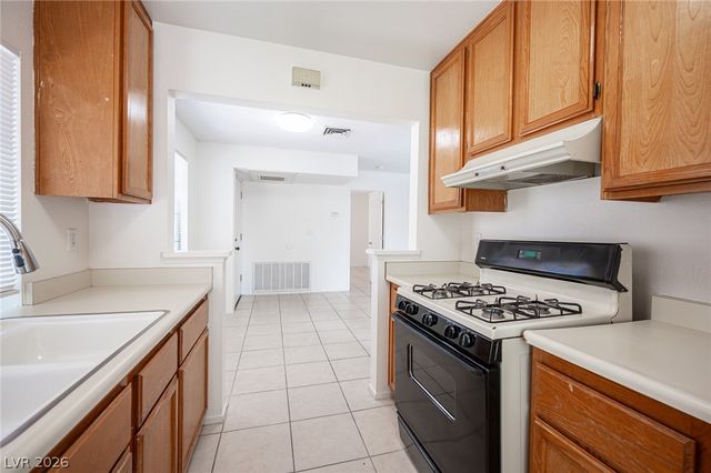 4729 Nara Vista Way 202, Las Vegas, NV 89103