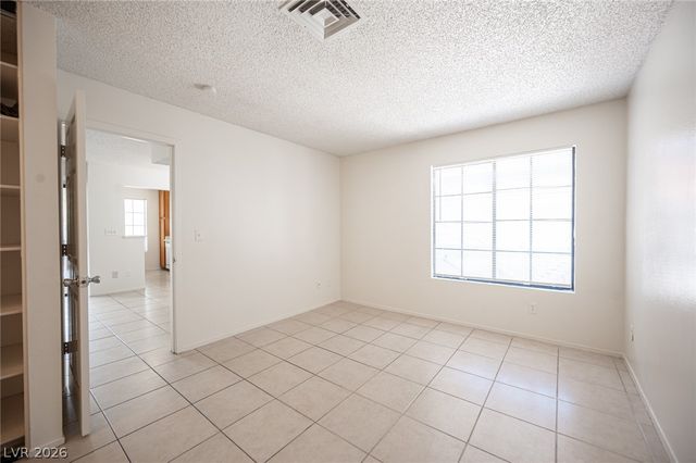 4729 Nara Vista Way 202, Las Vegas, NV 89103