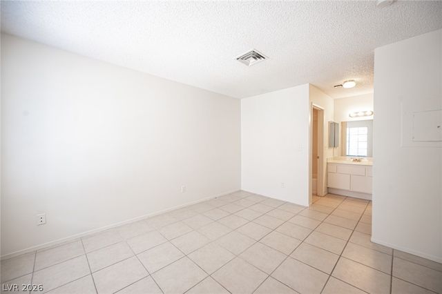 4729 Nara Vista Way 202, Las Vegas, NV 89103