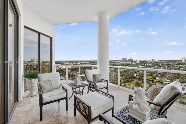 3598 Yacht Club Drive PH2, Aventura, FL 33180
