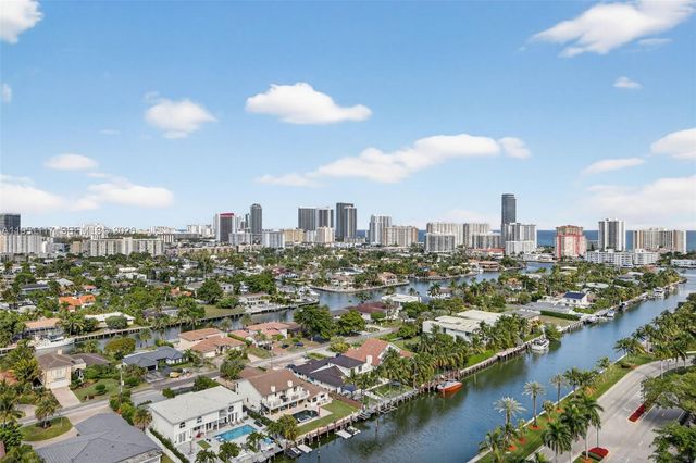 3598 Yacht Club Drive PH2, Aventura, FL 33180