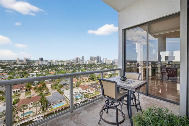 3598 Yacht Club Drive PH2, Aventura, FL 33180