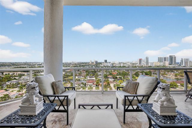 3598 Yacht Club Drive PH2, Aventura, FL 33180