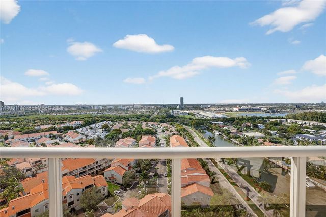3598 Yacht Club Drive PH2, Aventura, FL 33180