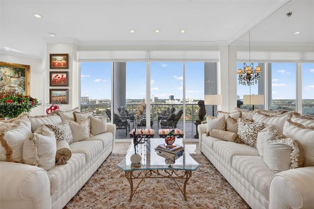 3598 Yacht Club Drive PH2, Aventura, FL 33180