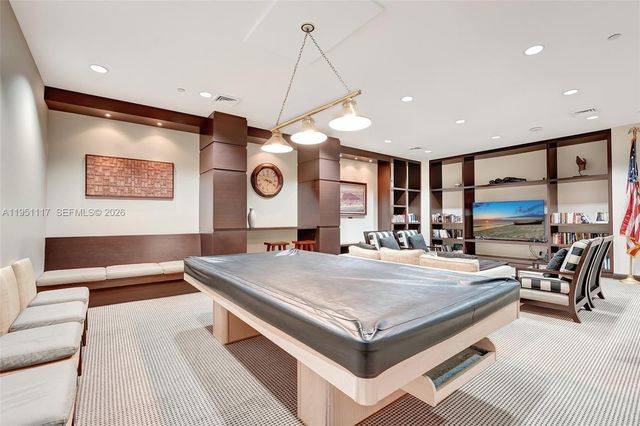 3598 Yacht Club Drive PH2, Aventura, FL 33180