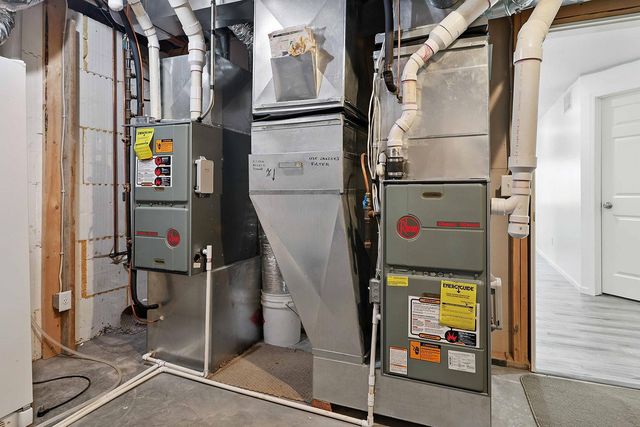 2029 W Springbrook Trail, Mora, MN 55051