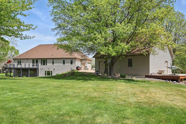 2029 W Springbrook Trail, Mora, MN 55051