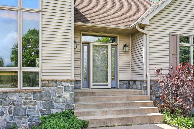 2029 W Springbrook Trail, Mora, MN 55051