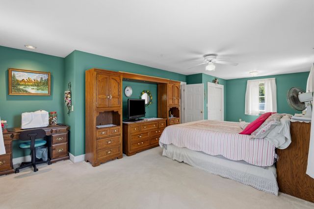 611 Coolidge Avenue, Manchester, NH 03102