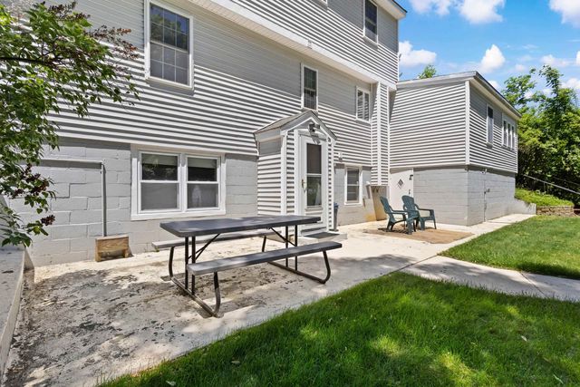 611 Coolidge Avenue, Manchester, NH 03102