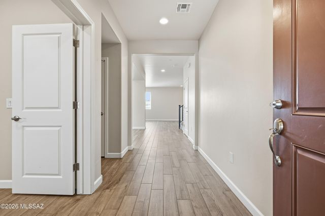 13869 E Red Oaks Drive, Vail, AZ 85641