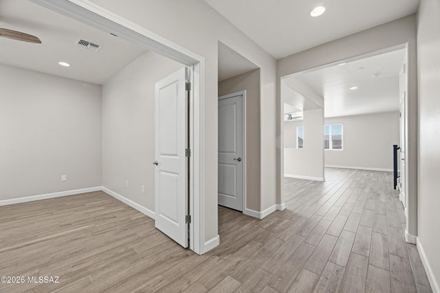 13869 E Red Oaks Drive, Vail, AZ 85641