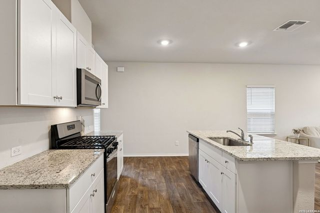 4550 Meerkat, Converse, TX 78109