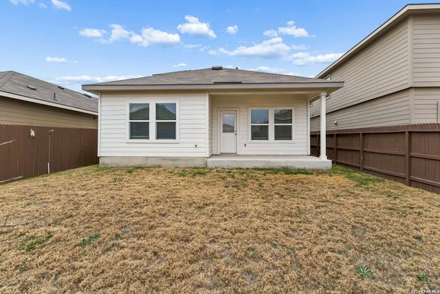 4550 Meerkat, Converse, TX 78109