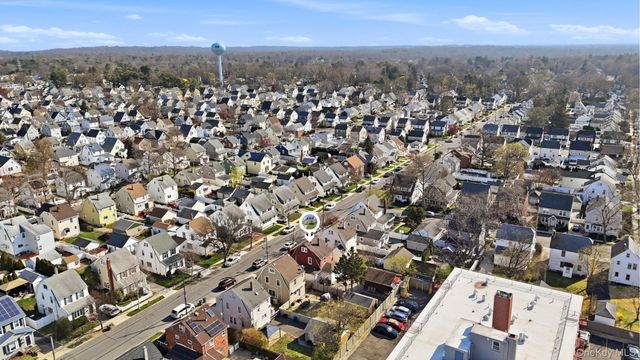 38 Fordham Street, Williston Park, NY 11596