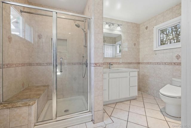 38 Fordham Street, Williston Park, NY 11596