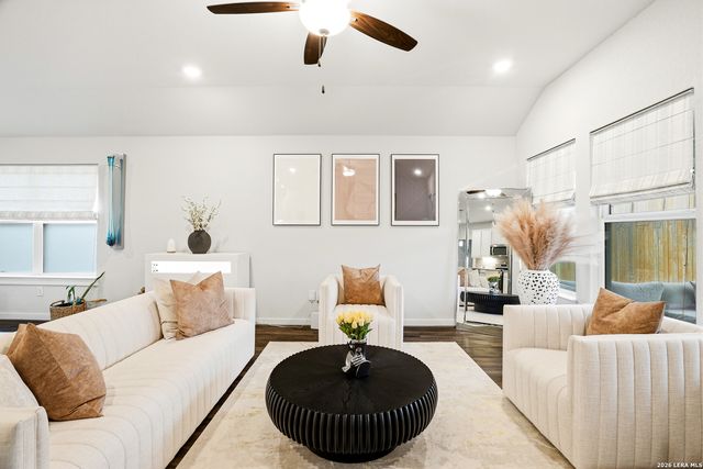 3834 GLENLOCH WAY, Converse, TX 78109