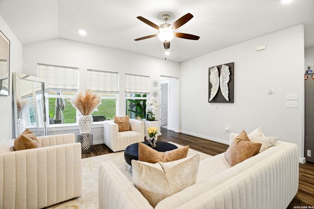 3834 GLENLOCH WAY, Converse, TX 78109