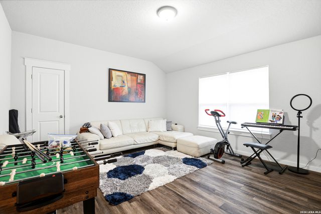 3834 GLENLOCH WAY, Converse, TX 78109