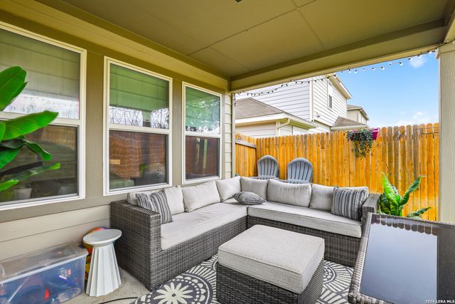 3834 GLENLOCH WAY, Converse, TX 78109