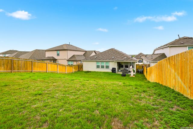 3834 GLENLOCH WAY, Converse, TX 78109