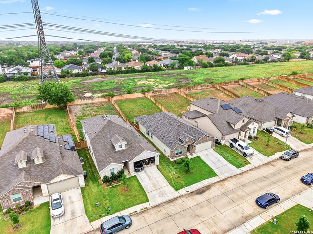 3834 GLENLOCH WAY, Converse, TX 78109