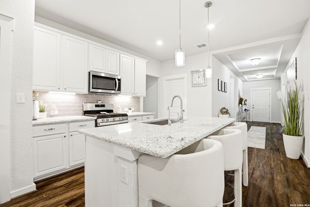 3834 GLENLOCH WAY, Converse, TX 78109