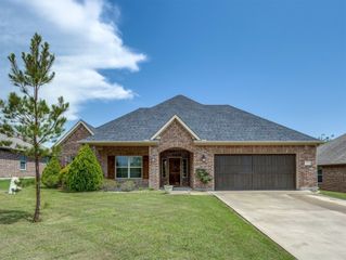 3331 Preston Club Drive, Sherman, TX 75092
