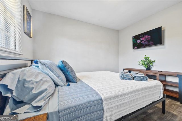 4283 Hiram Lithia Springs Road SW, Powder Springs, GA 30127