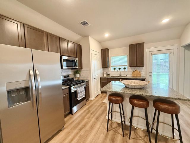 7534 Coral Terrace Drive, Cypress, TX 77433