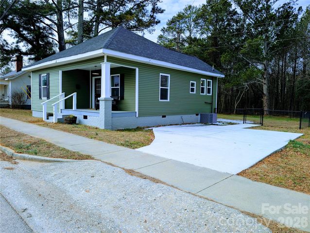 105 Ross Cannon Street, York, SC 29745