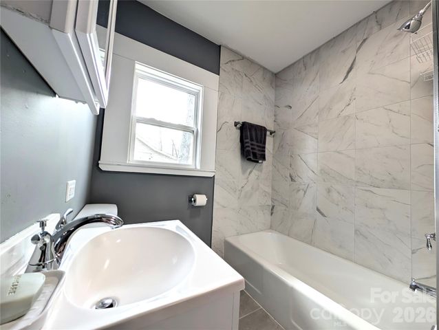 105 Ross Cannon Street, York, SC 29745