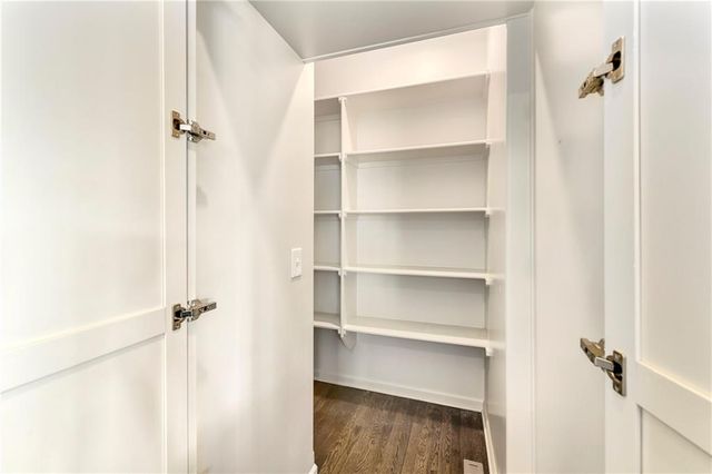 4901 NE 105th Street, Kansas City, MO 64156