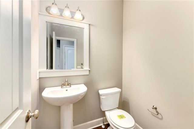 4901 NE 105th Street, Kansas City, MO 64156