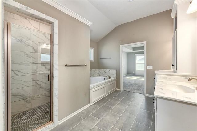 4901 NE 105th Street, Kansas City, MO 64156