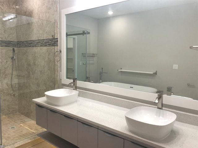 1927 GREENBRIAR TERRACE, Davenport, FL 33837