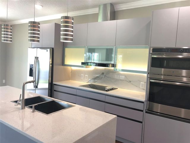 1927 GREENBRIAR TERRACE, Davenport, FL 33837