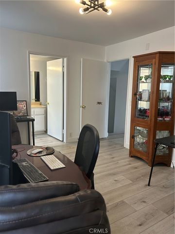 11300 Foothill Boulevard 19, Sylmar, CA 91342