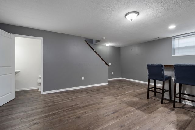 5595 Crystal Falls Street, 48, Dublin, OH 43016