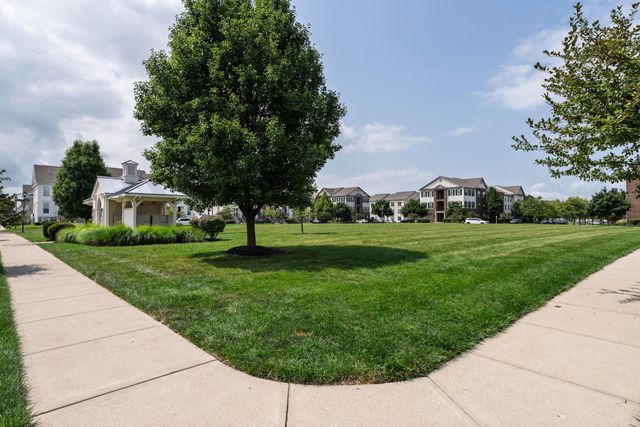 5595 Crystal Falls Street, 48, Dublin, OH 43016