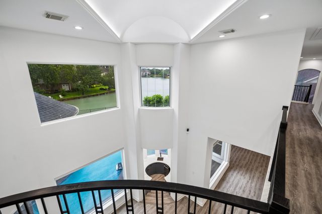 2734 Peninsulas Drive, Missouri City, TX 77459