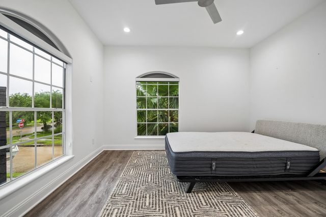 2734 Peninsulas Drive, Missouri City, TX 77459