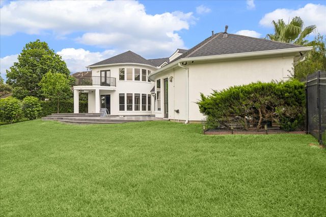 2734 Peninsulas Drive, Missouri City, TX 77459